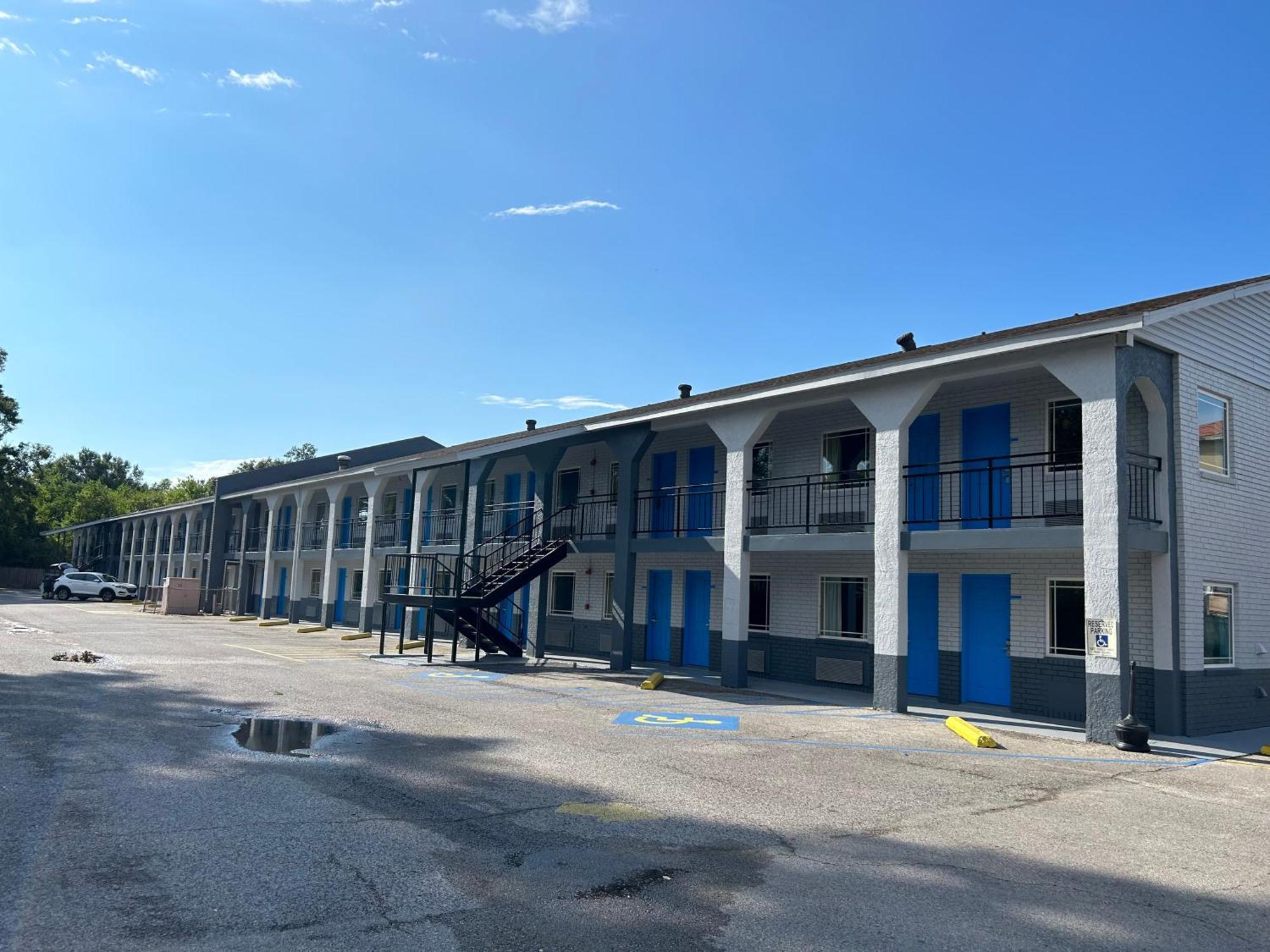 Blue Star Inn Lafayette Exterior photo